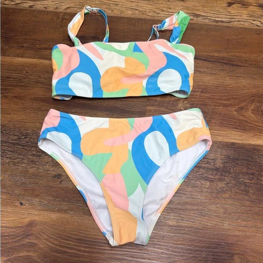 Colorful Women’s Swim Set
